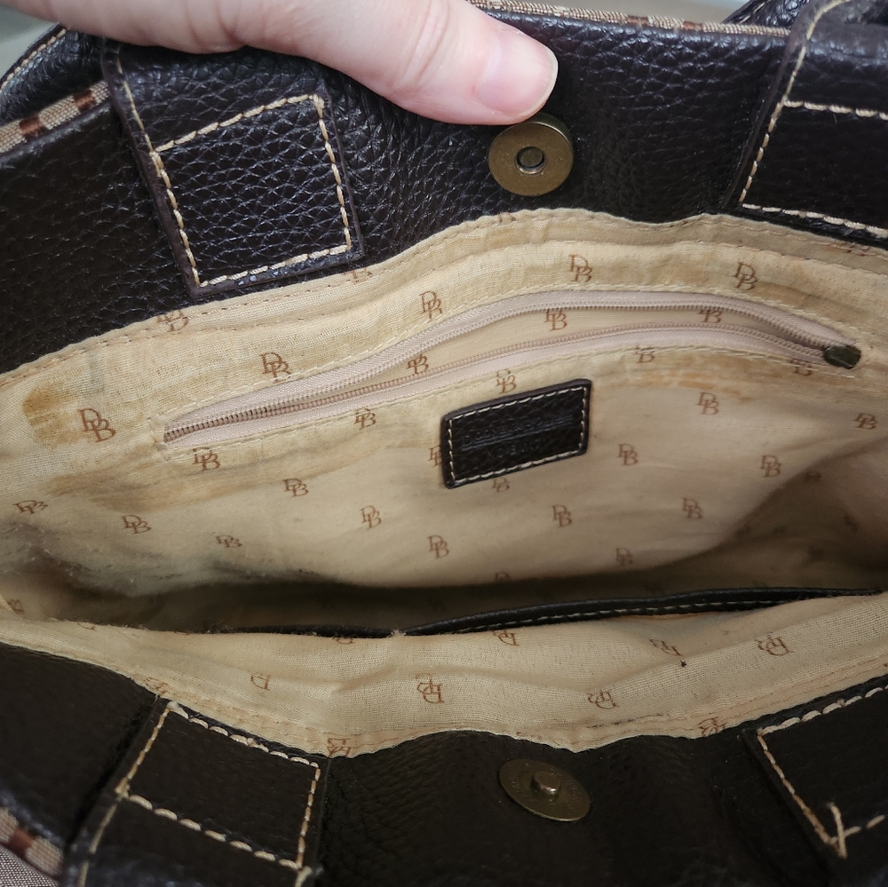 Vintage tassel signature Dooney & Bourke bag - Picture 2 of 10